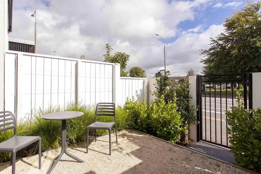 Exceptional Value For Money Sunny Warm 5 Mins Cbd Apartment Christchurch 0*,  New Zealand